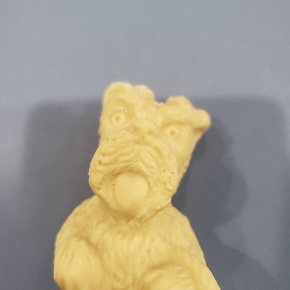 Vintage Salt Stone Terrier Dog with Basket - Picture 10 of 12